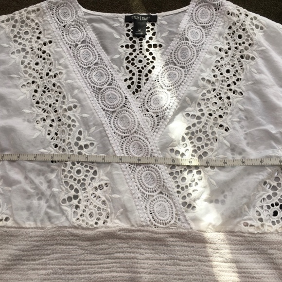 Top - Picture 3 of 4